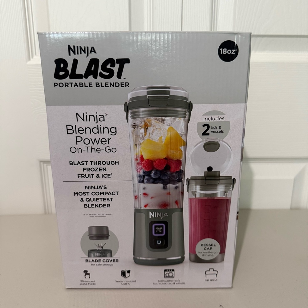 Ninja Blast Portable Blender, 2 18oz. vessels and lids, BPA Free and Leakproof